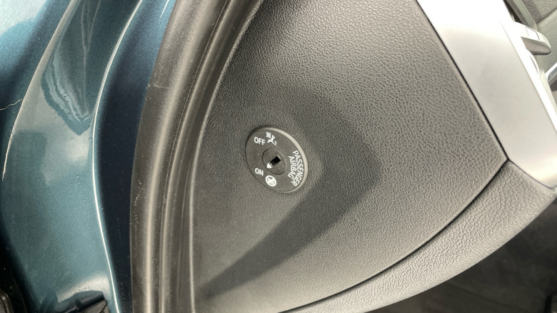 BMW 3 Series 320i SE 4dr Step Auto Petrol Saloon